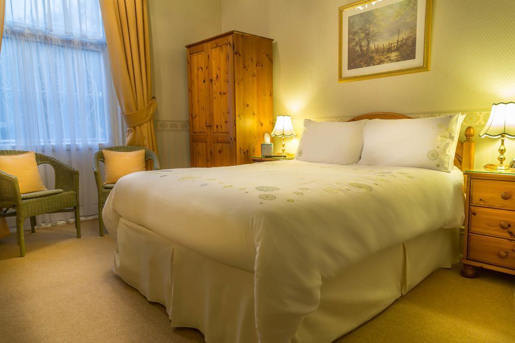 Hotel Balincourt à Bornemouth Extérieur photo A bedroom at the hotel