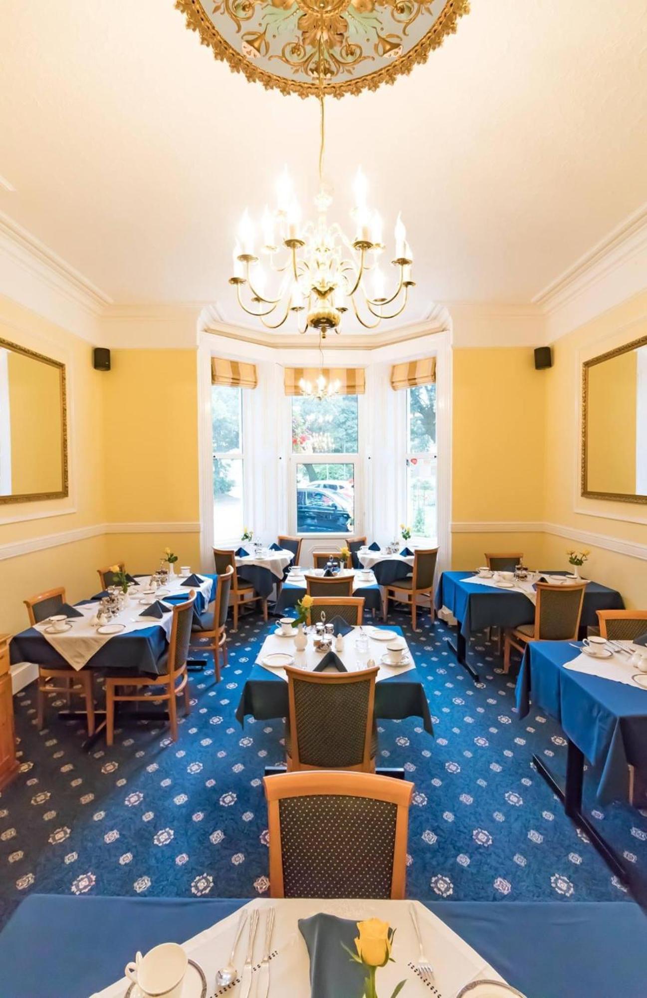 Hotel Balincourt à Bornemouth Extérieur photo The dining room at the hotel