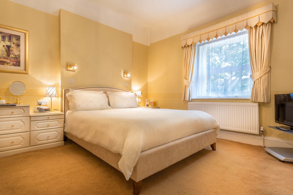 Hotel Balincourt à Bornemouth Extérieur photo A bedroom at the hotel